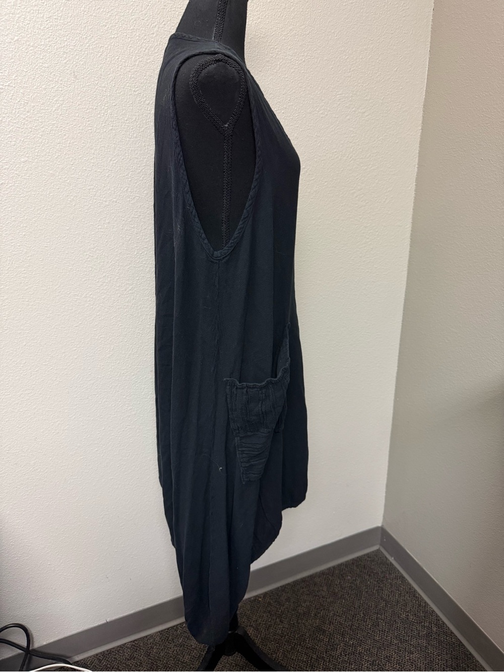 Oh My Gauze Black Sleeveless High Low Tunic Dress Oversized Pockets - Picture 7 of 9